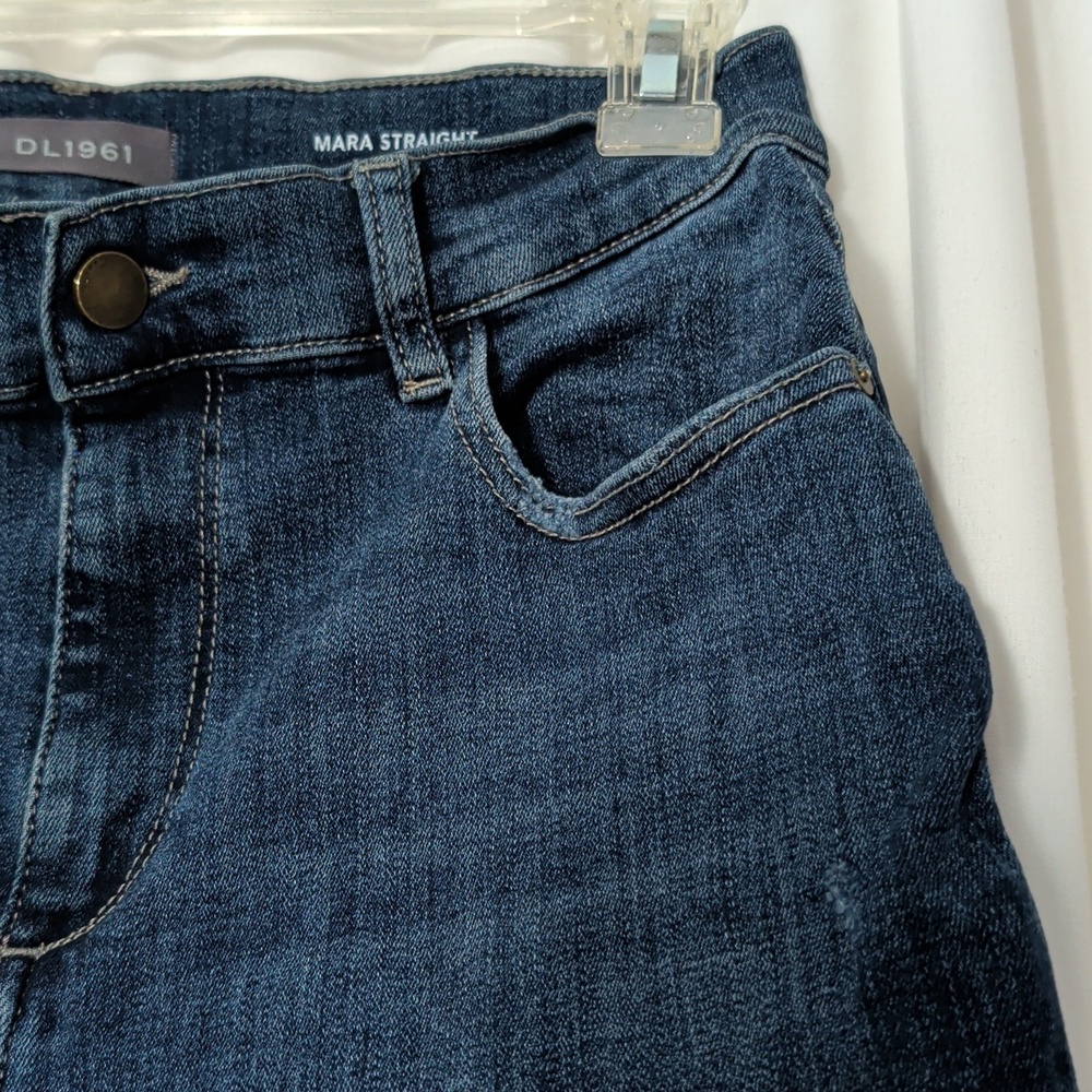 DL1961 Women's Mara Straight Jean - Picture 5 of 11